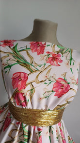 Latina Spandex -Roz Pal cu Lalele Rosii STO1300